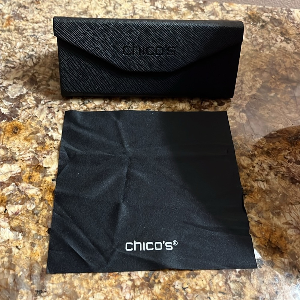 Chicos Black Animal Print Sunglasses Glasses Case